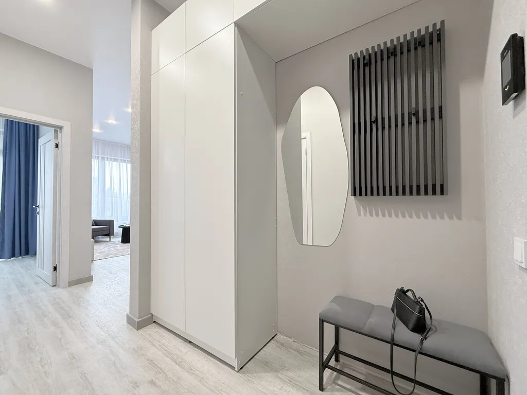 Квартира для семьи в жк с колоннадой и фонтанами