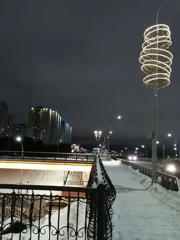 Честная квартира с балконом Четыре угла возле ТЦ Аура