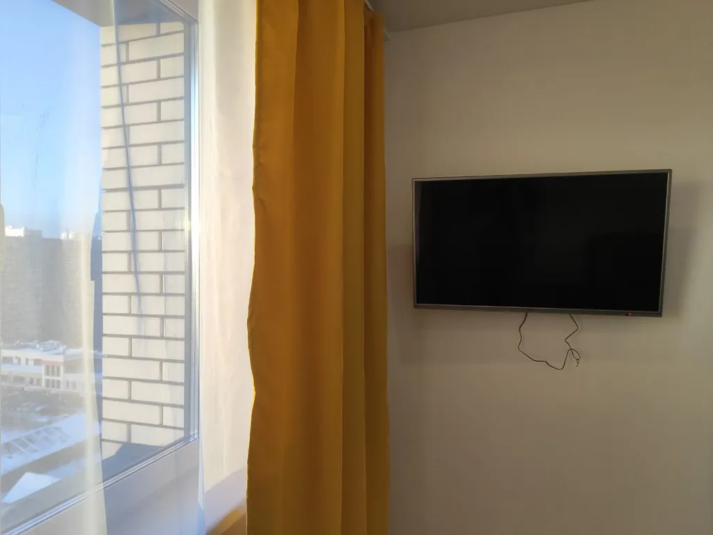 Студия на 13м этаже, ЖК Семья