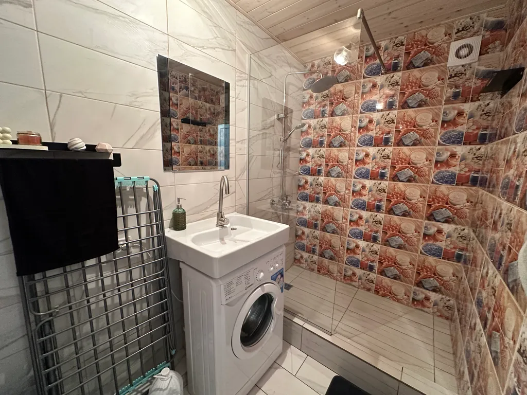 Новая двухкомнатная квартира с двориком