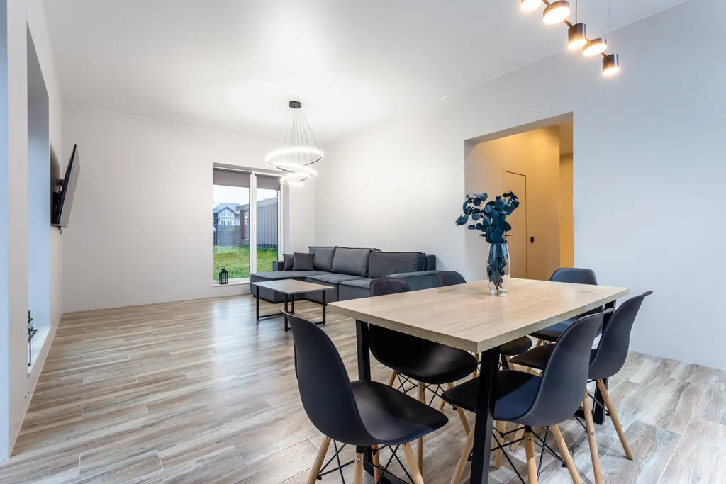 Просторный дом с джакузи