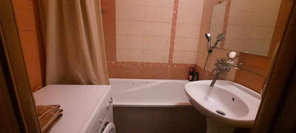 Уютная квартира в лучшем районе посёлка