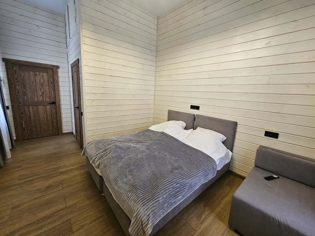 Дом с баней и камином для большой компании