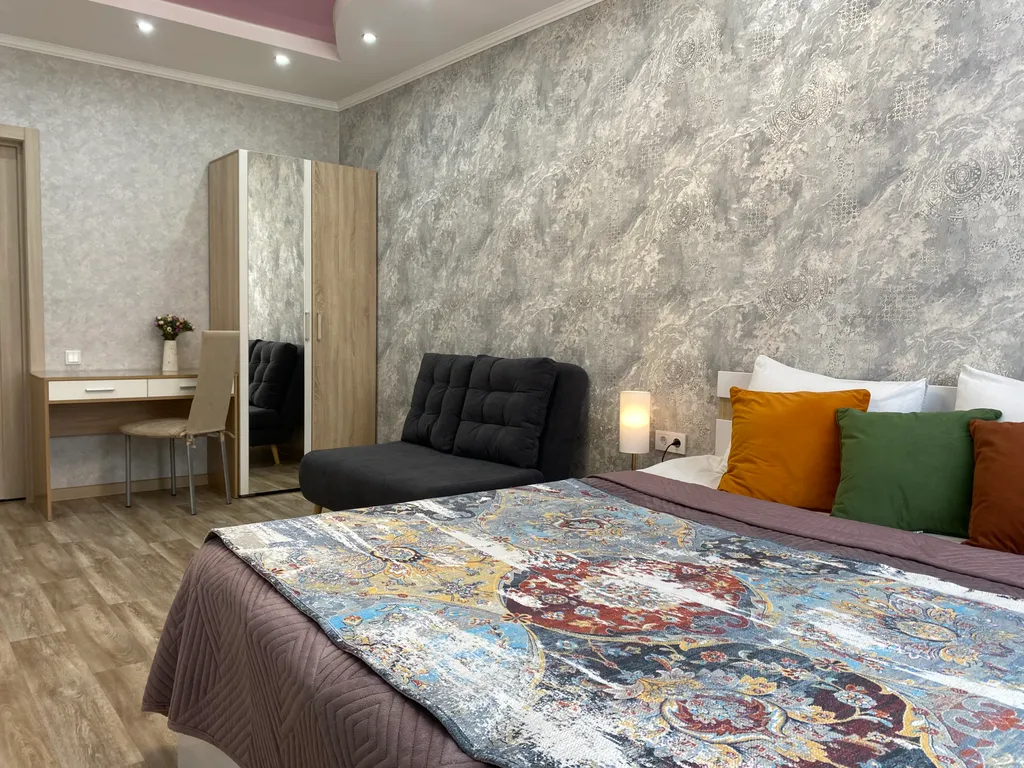 Квартира в престижном районе  в пешей доступности маутинбайк .