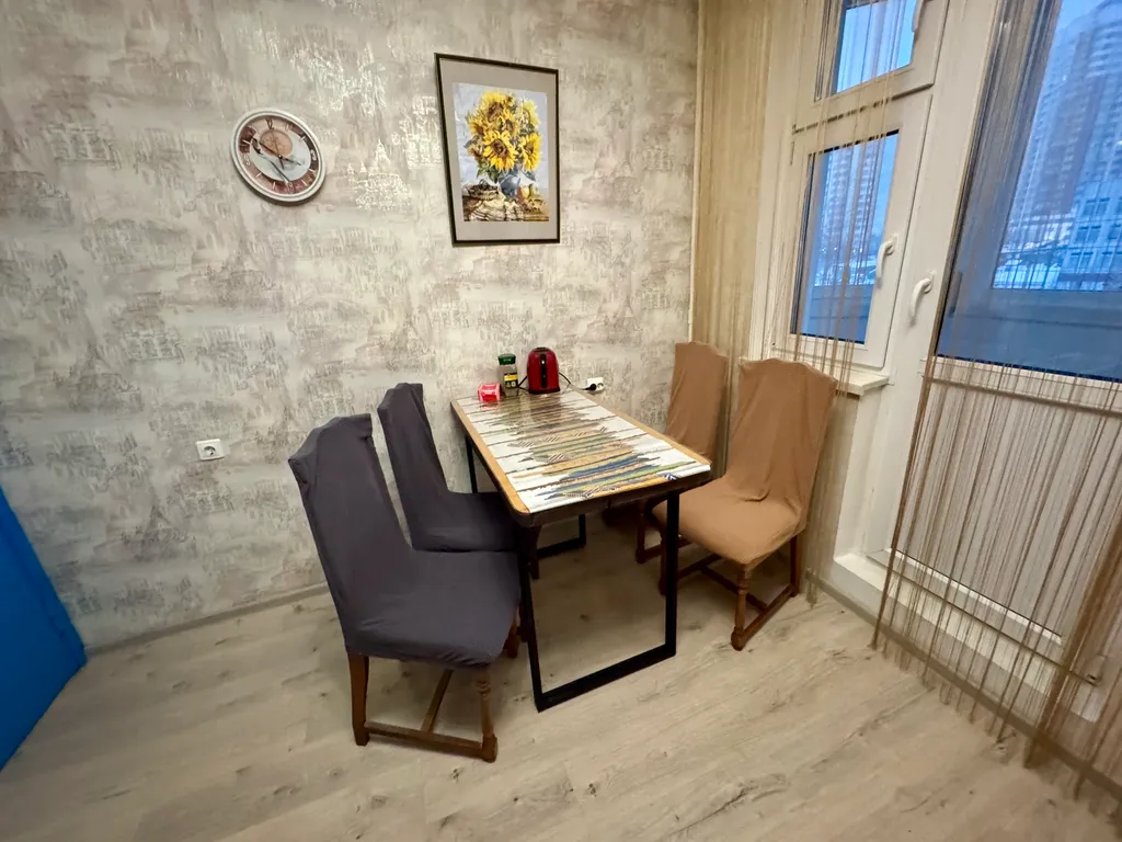 2-х комнатная квартира размещение до 8 гостей 10 минут от метро