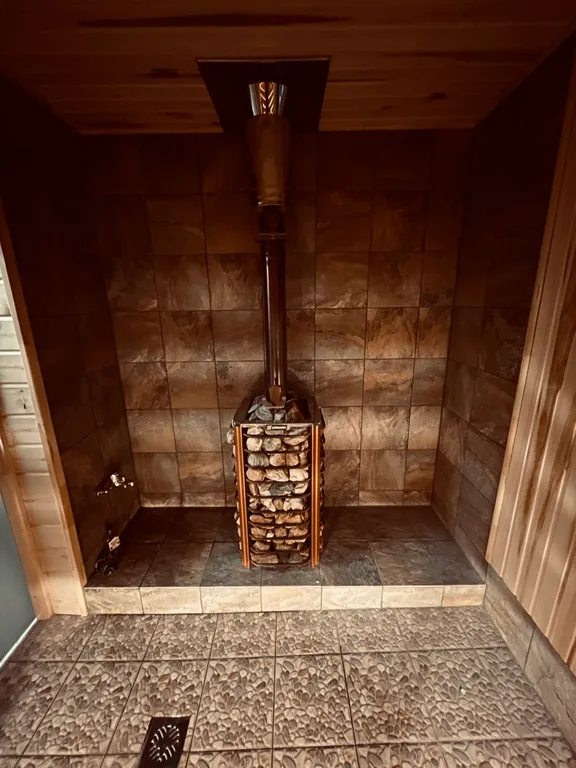 Silent Dacha на берегу озера с баней