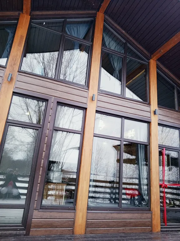 Парящий дом на Волге