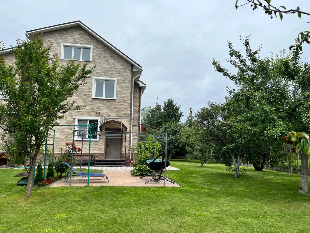 Квартира в загородном доме с отдельным входом