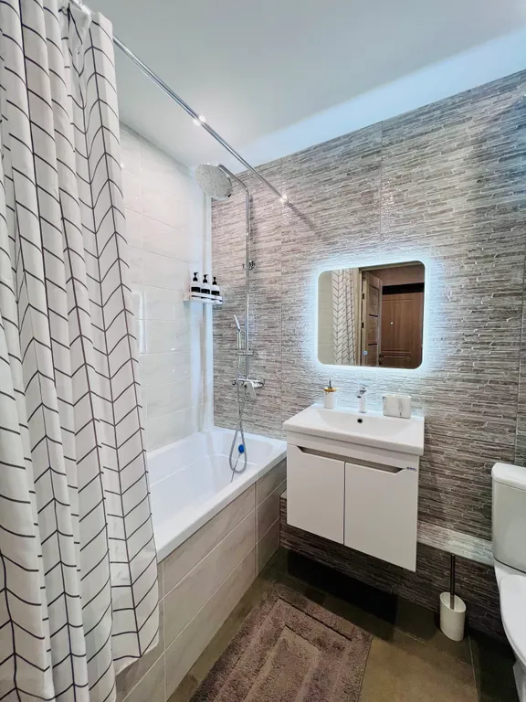 Стильна студия с отличной транспортной развязкой, ледовый дворец рядом