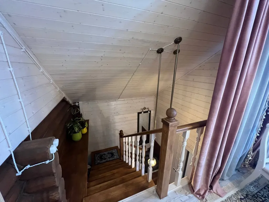 6-комнатный Дом