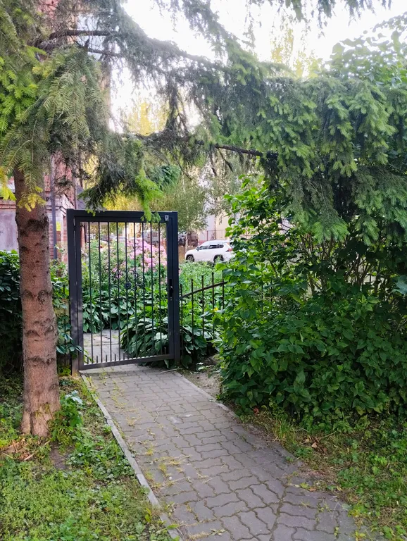 Квартира Уютная квартира у знаменитого старинного парка с прудами и озером — Калининград