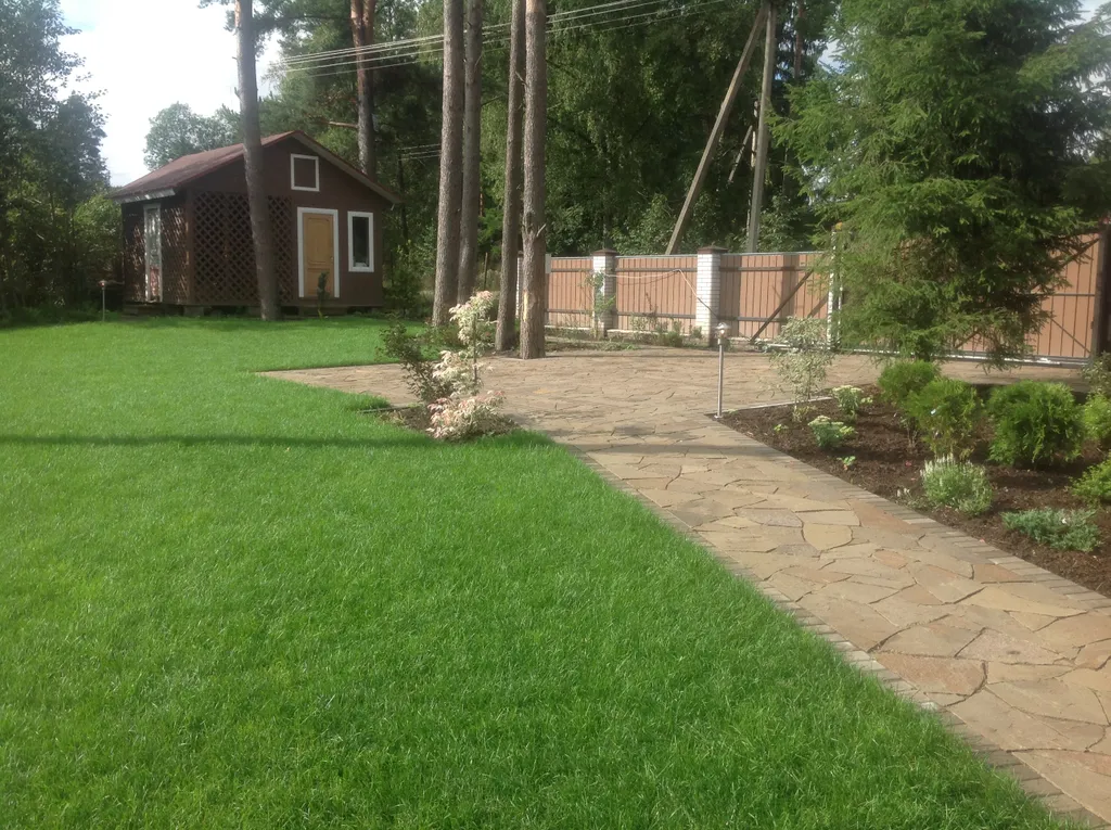 Уютный дом вблизи от города