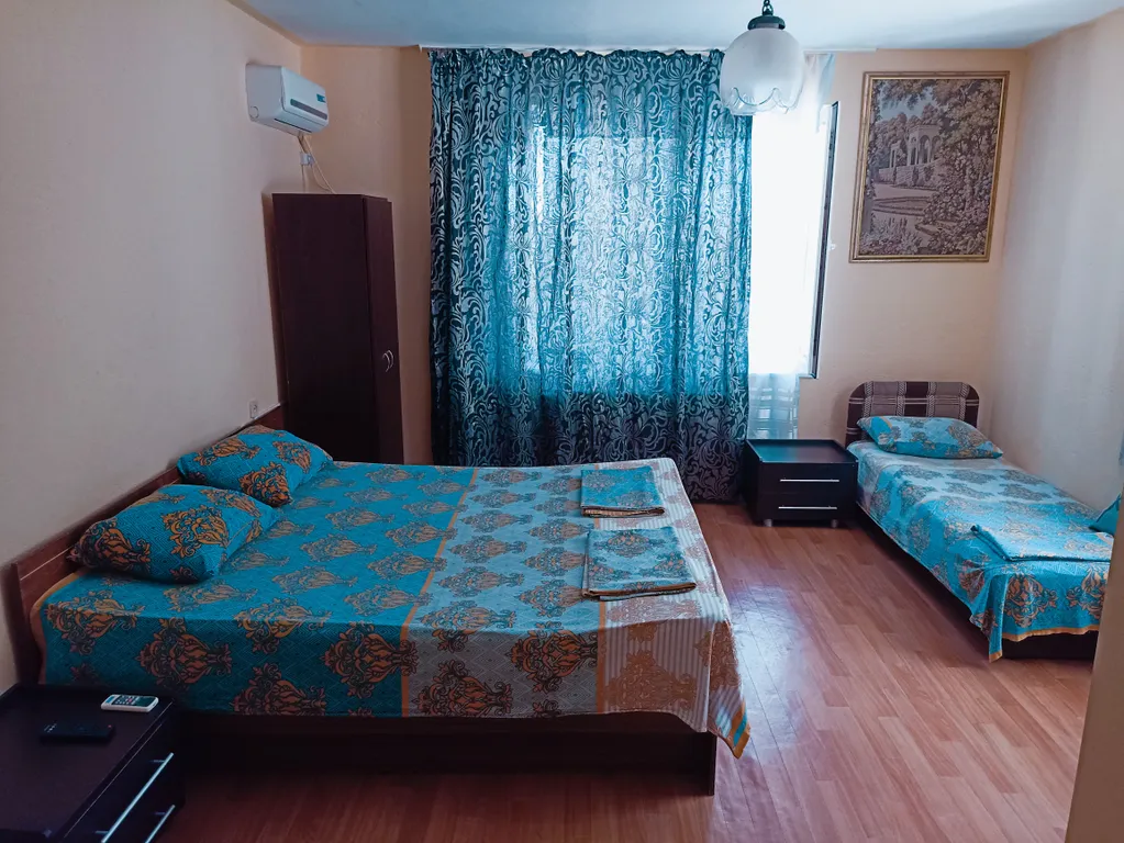 Квартира Комната — аренда посуточно в Орловка