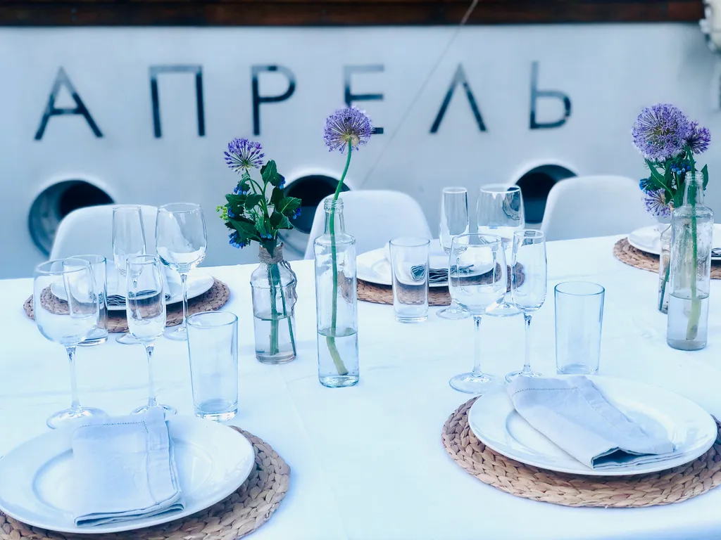 Теплоход для проживания