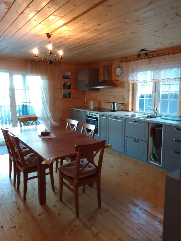 Уютный дом на 8 человек с видом на озеро