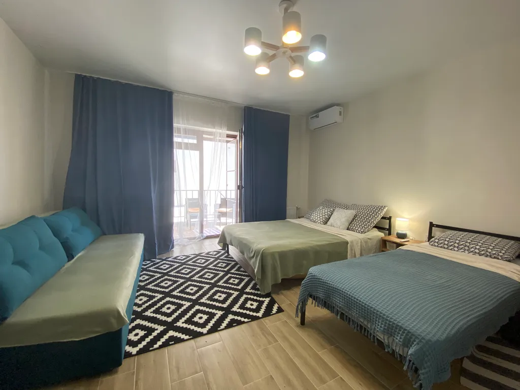 Студия с терасой в трёх минутах от пляжа