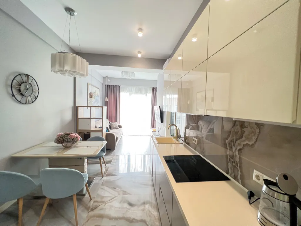 Очень уютная 2-комнатная квартира с видом на море