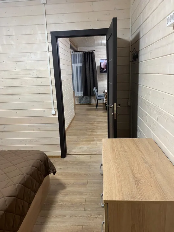 Коттедж Уютный коттедж с видом на озеро Врево — Володарское