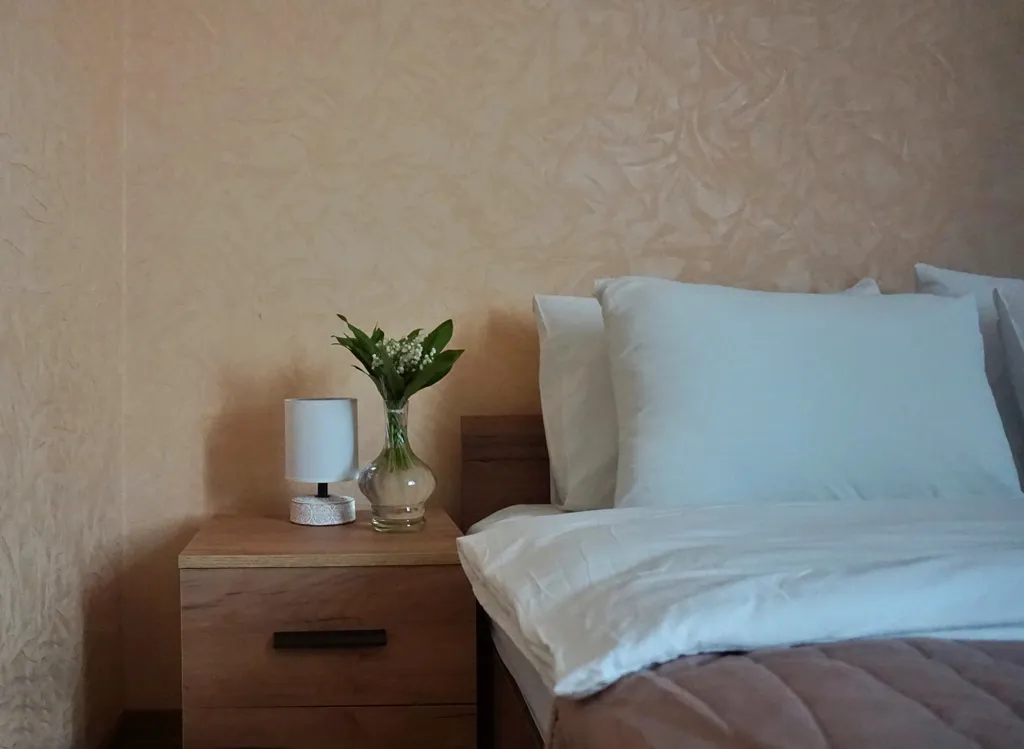 Трешка с изолированными спальнями в центре