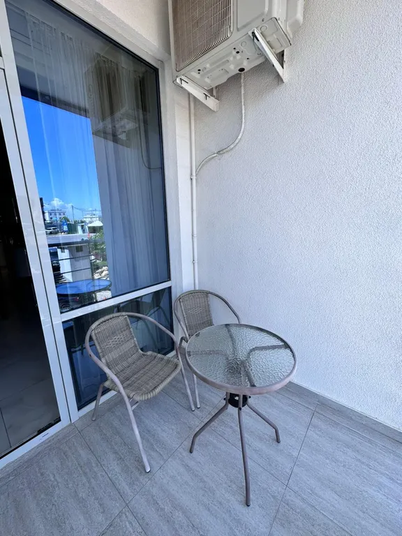 Апартаменты с подогреваемым бассейном и СПА