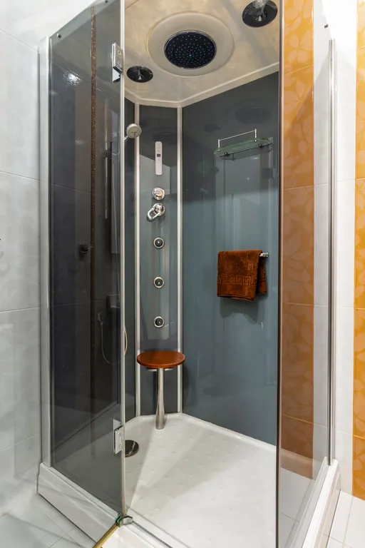 Большая квартира в центре города в 200 метрах от моря