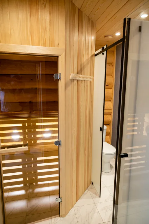 Гостевой дом на лесном озере