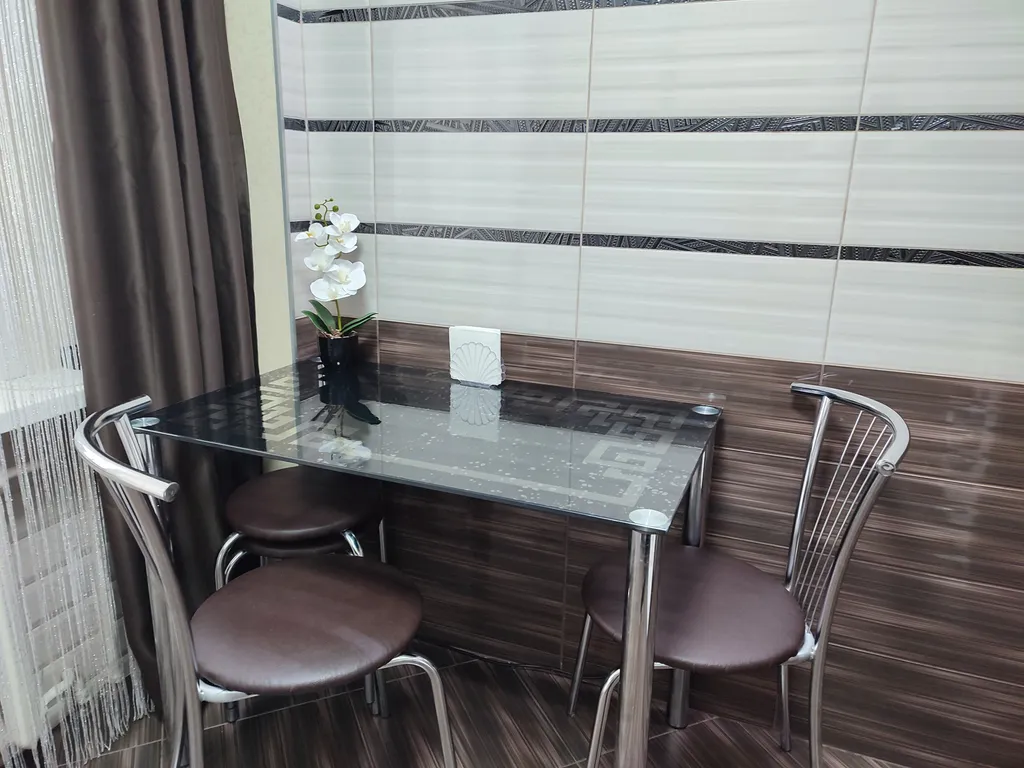 Видовая квартира в самом центре с панорамным видом на Площадь Победы.