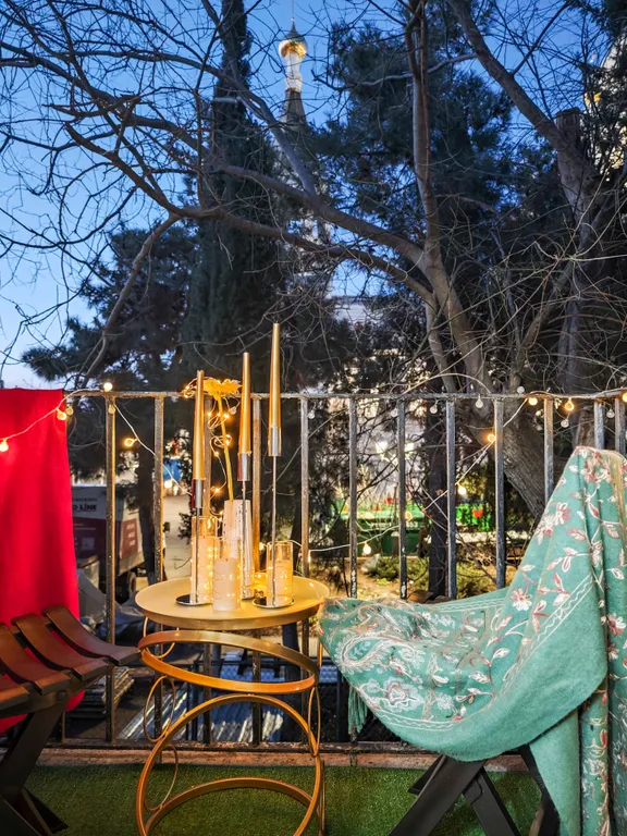 Квартира Квартира Счастье жить в Севастополе в самом центре с видом на Покровский собор — Севастополь