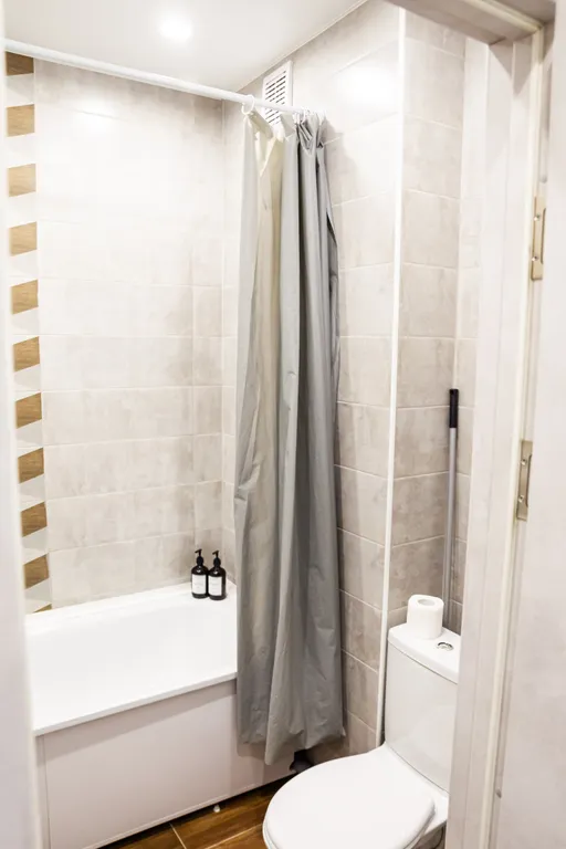 Маленькая дружелюбная студия недалеко от СК Новое поколение