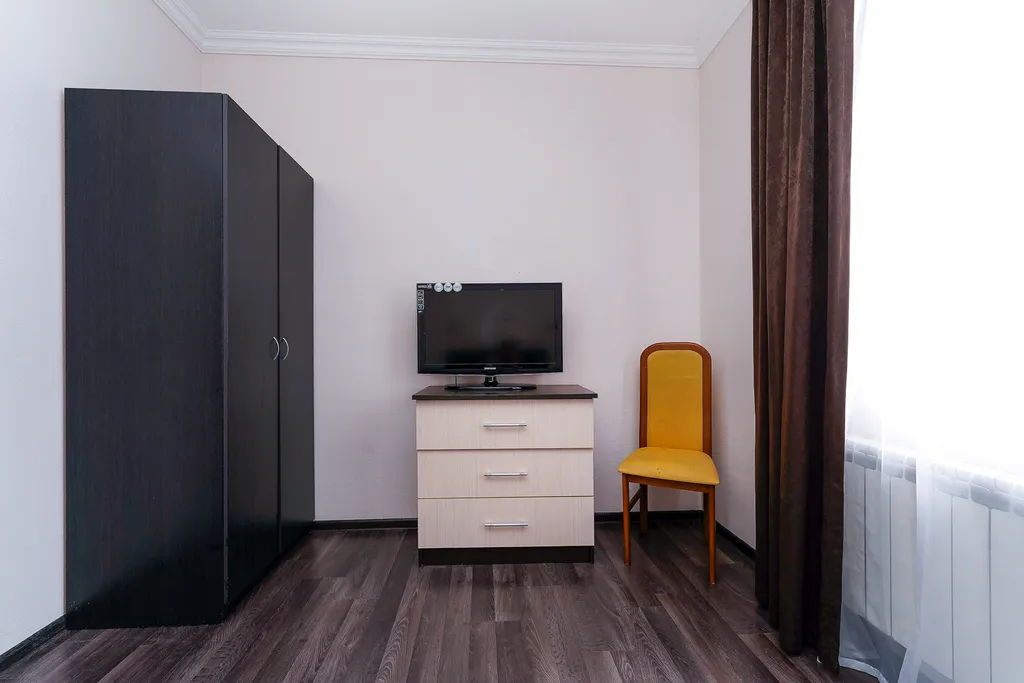 Дом с бассейном