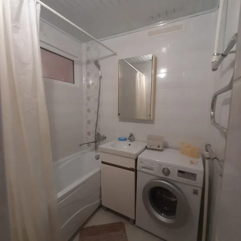 Трёхкомнатная с видом на море и горы