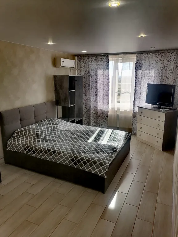 1-комнатная Квартира — аренда посуточно в Волжский