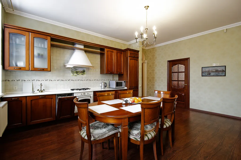 Квартира в немецком доме на Карла Маркса — аренда посуточно в Калининград