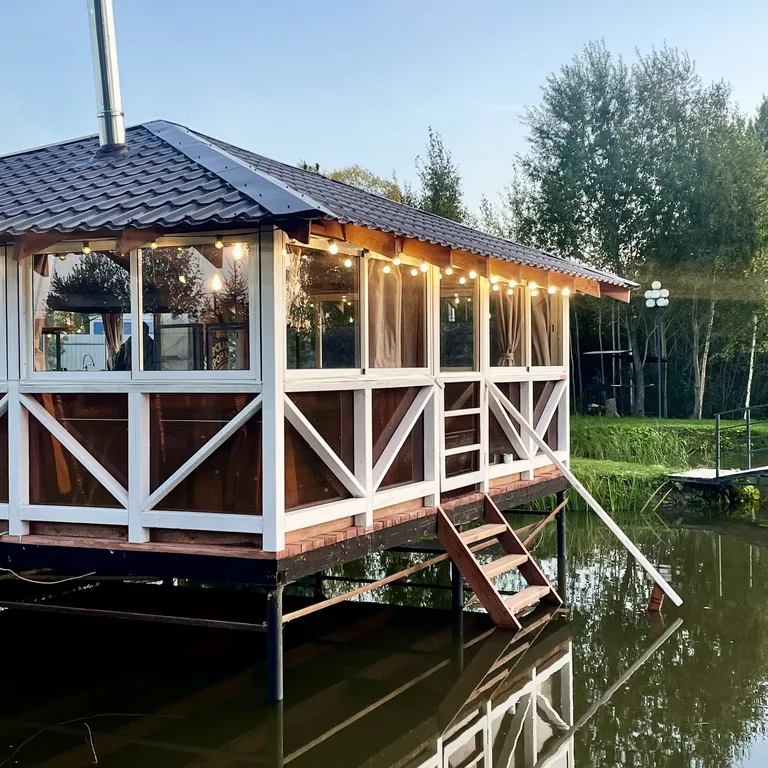 Уютный коттедж в стиле A-Frame