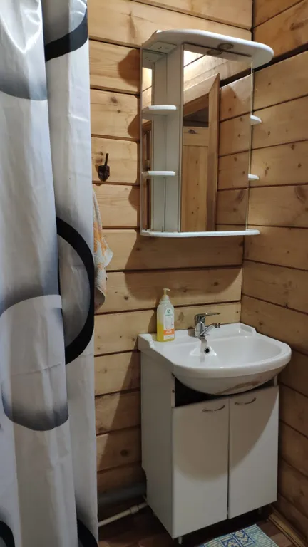 Дом №2 с видом на озеро Неро