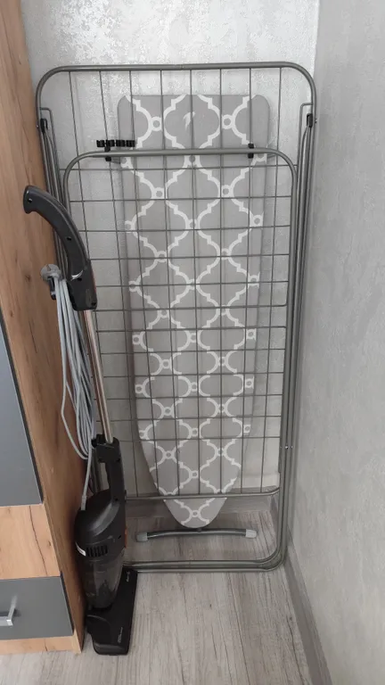 Уютная двухкомнатная квартира в новом жк на берегу озера