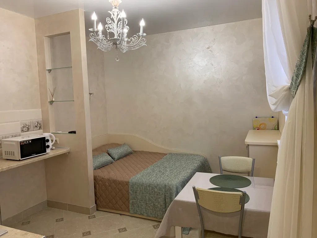 Квартира Апартаменты свой сад и парковка — аренда посуточно в Евпатория