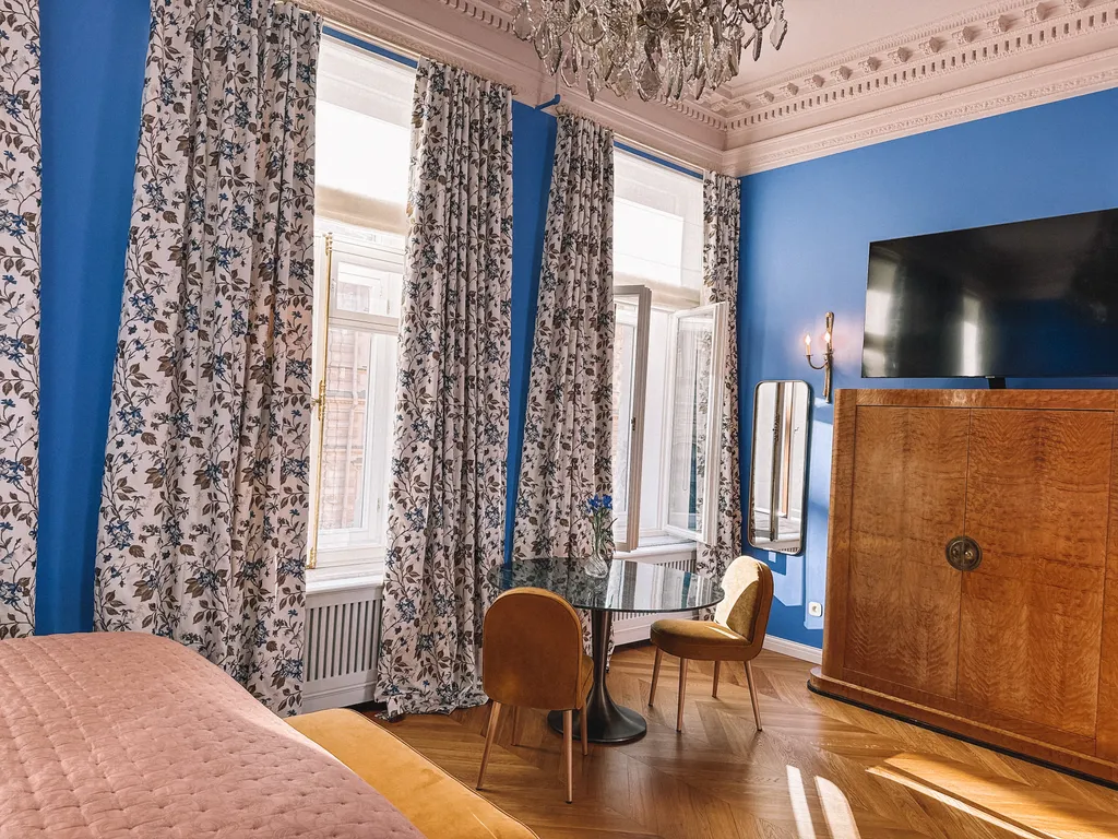 Квартира Эксклюзивная квартира уголок Парижа — Санкт-Петербург