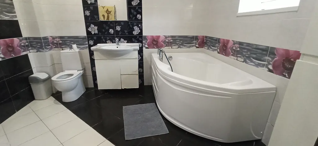 Коттедж Уютный двухэтажный дом для семейного отдыха — Геленджик