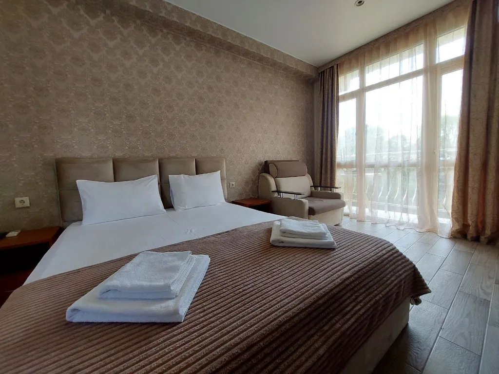 Квартира Апартаменты с балконом на 1 береговой — Адлер