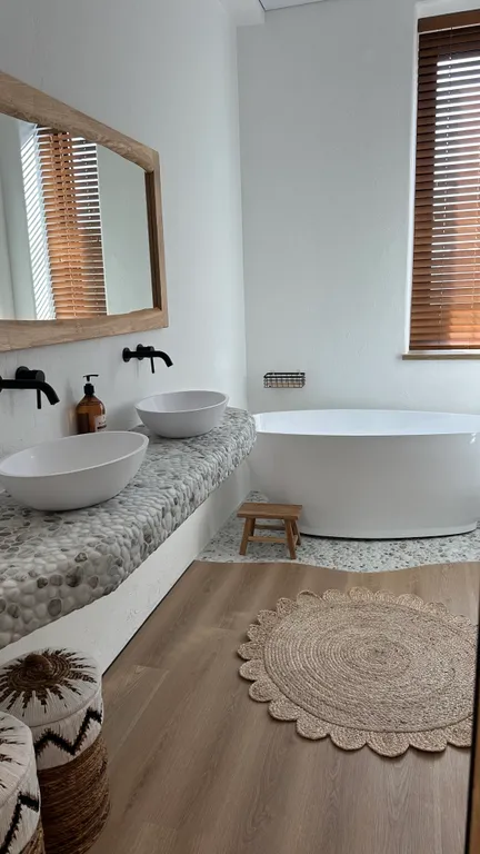 Коттедж Бали — Хоста