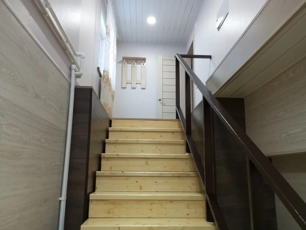 Часть дома с отдельным входом в центре города