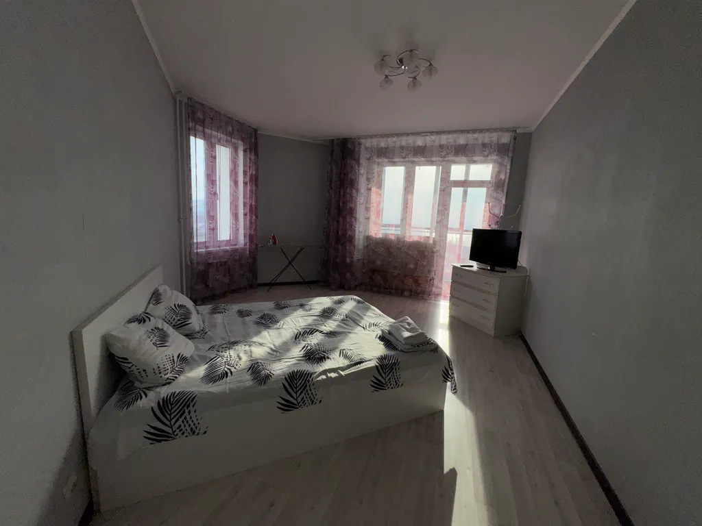 Квартира Уютная квартира с потрясающим видом на город, Октябрьский мост — Красноярск