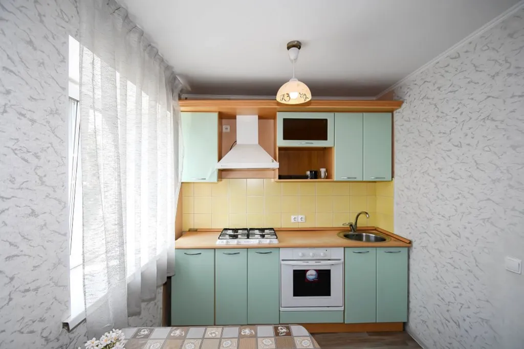 Квартира 2-комнатная Квартира — Омск