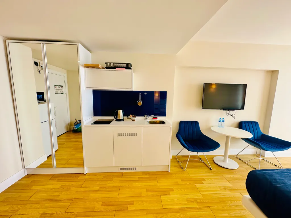 Sea Sunset Residence 43 floor