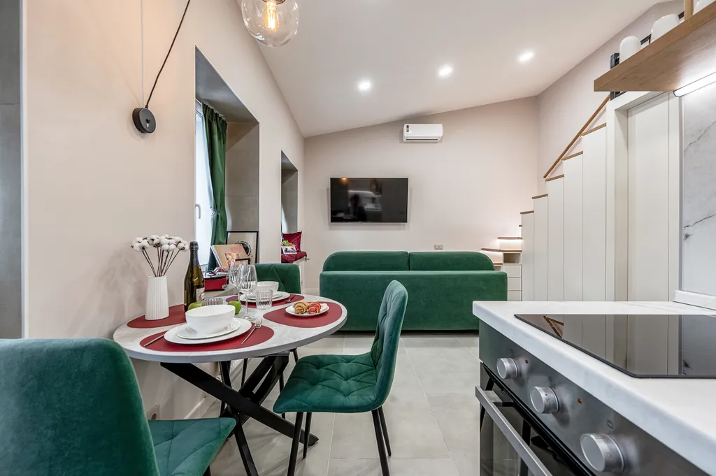 Дизайнерская мансарда Green Attic с кондиционером у Невского проспекта