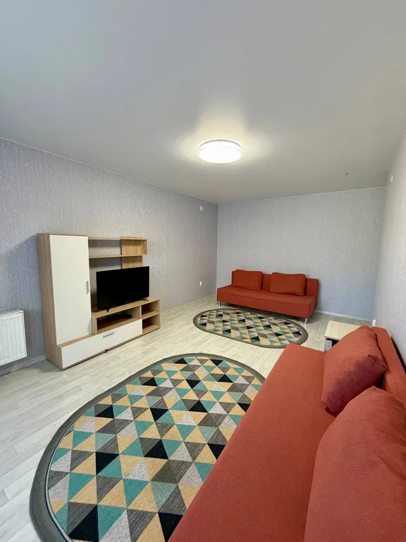 В центре ишима! Просторная 3-комн. Для командировок и семьи