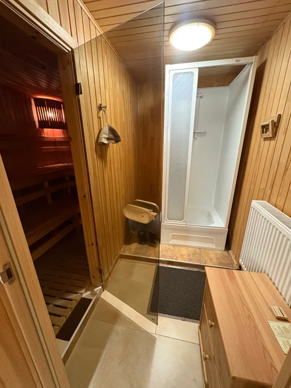 Домик у моря