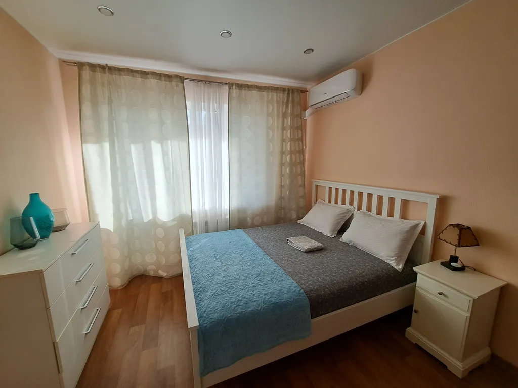 Улучшенная квартира с 1 спальней в — аренда посуточно в Новосибирск