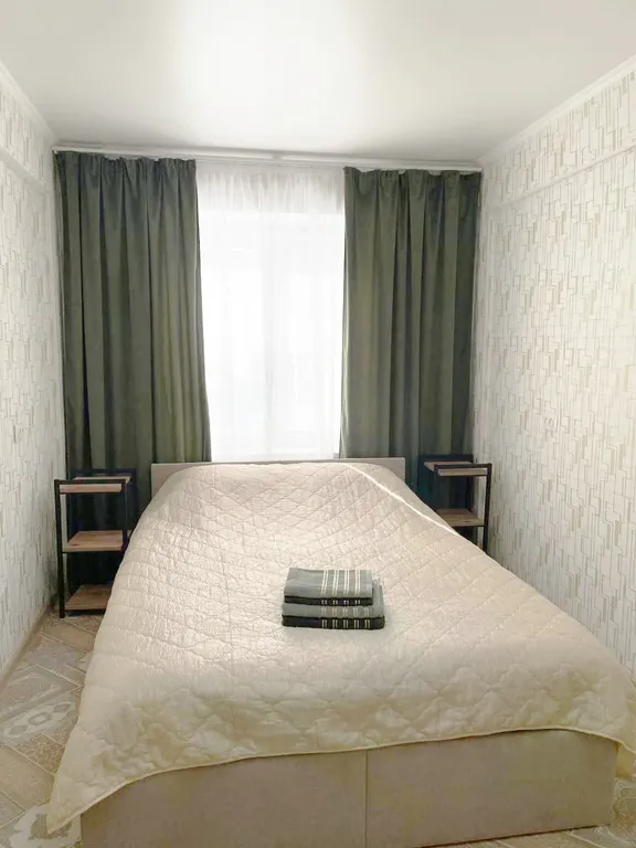 3-комнатная Квартира — аренда посуточно в Каменск-Шахтинский